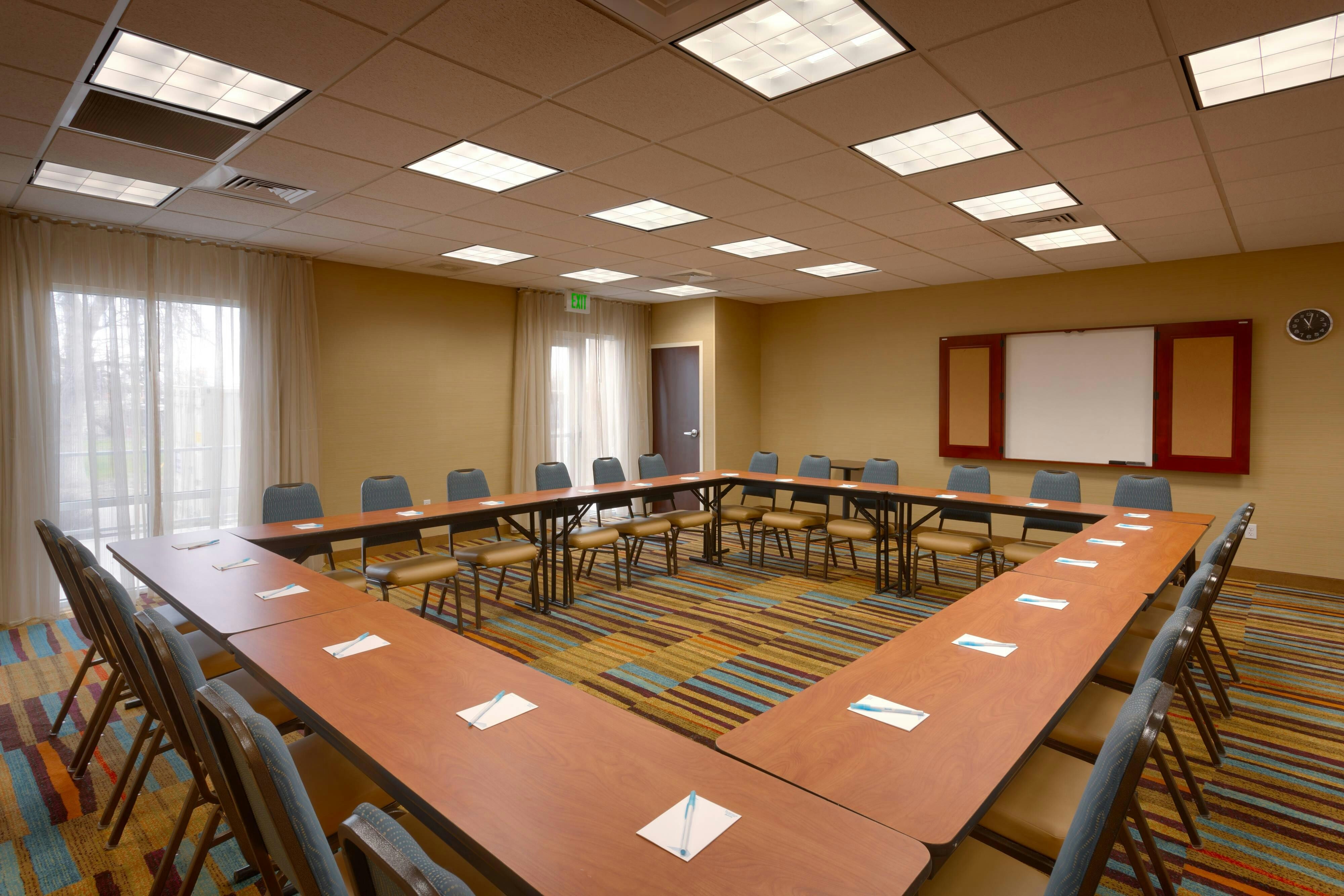 Fairfield Inn Suites Boise Nampa 28/34