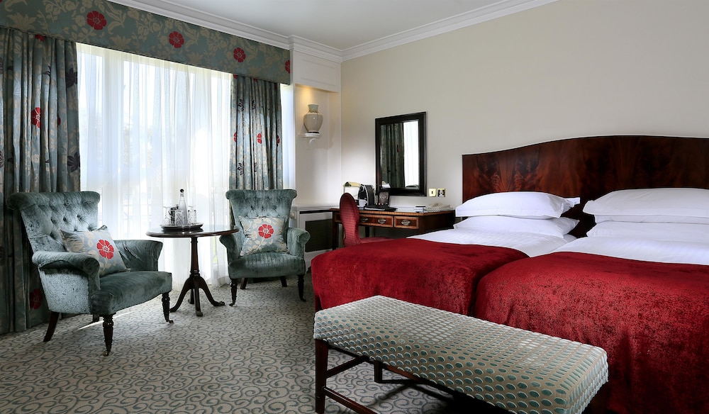 Macdonald Compleat Angler 19/69