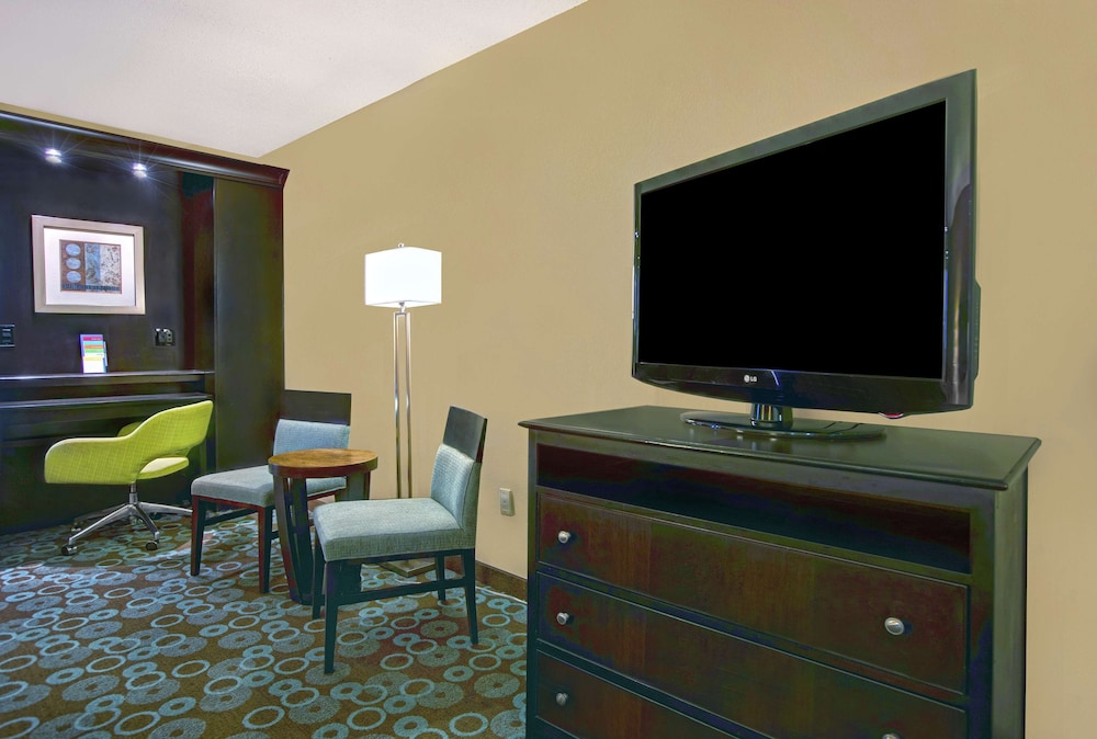 Hampton Inn Biloxi Ms 32/47