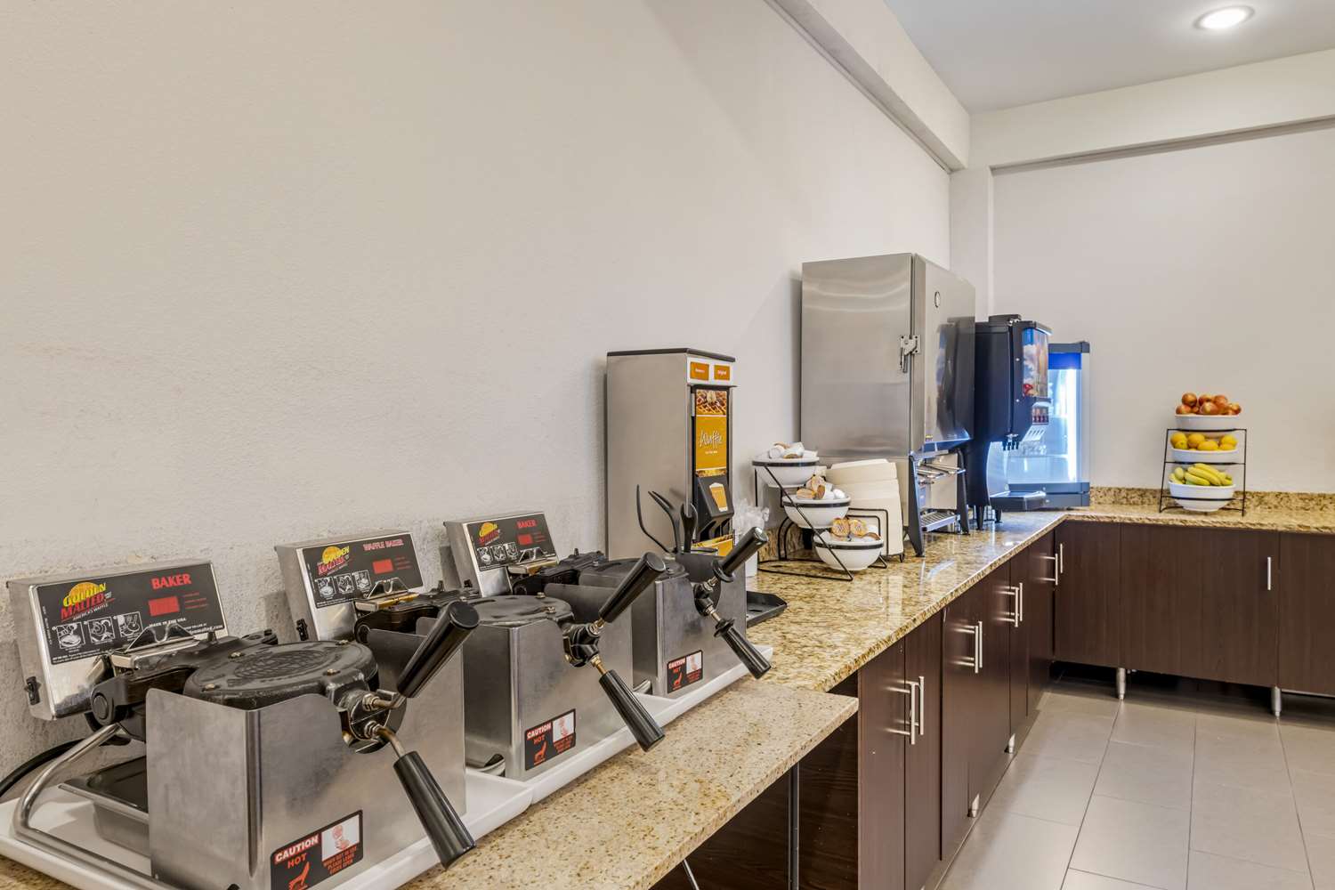 MainStay Suites MSP Airport - Mall of America 22/30
