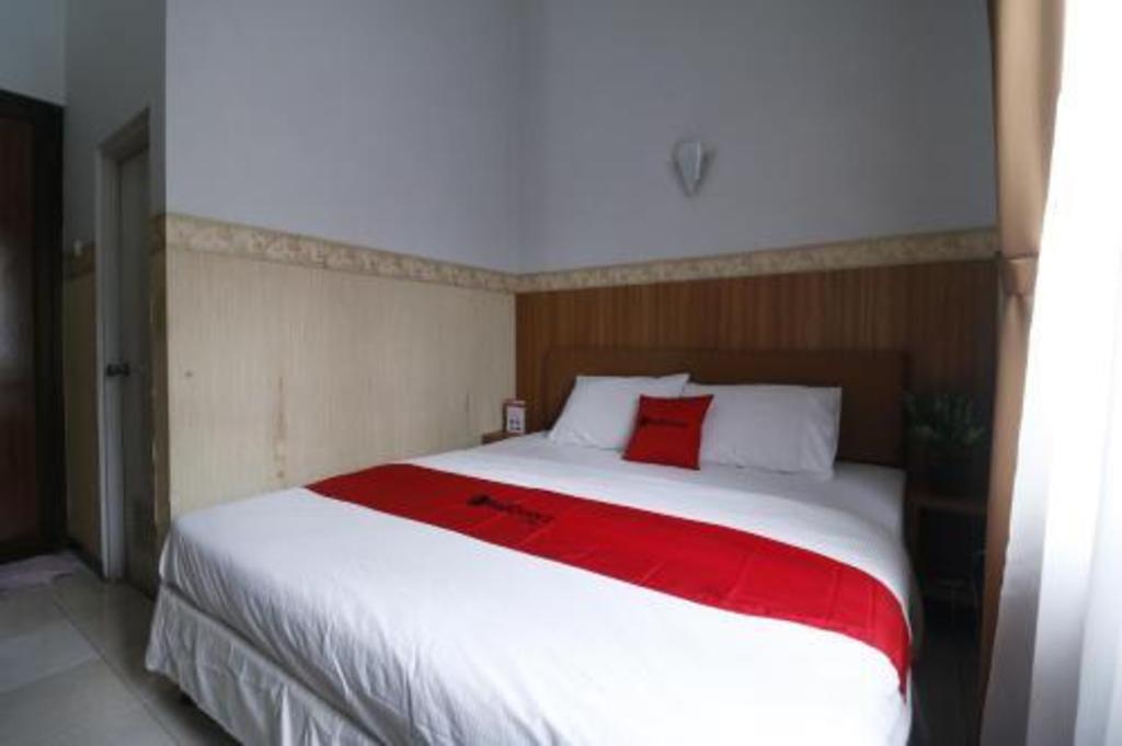 Reddoorz Plus Near Undip Tembalang 28/47
