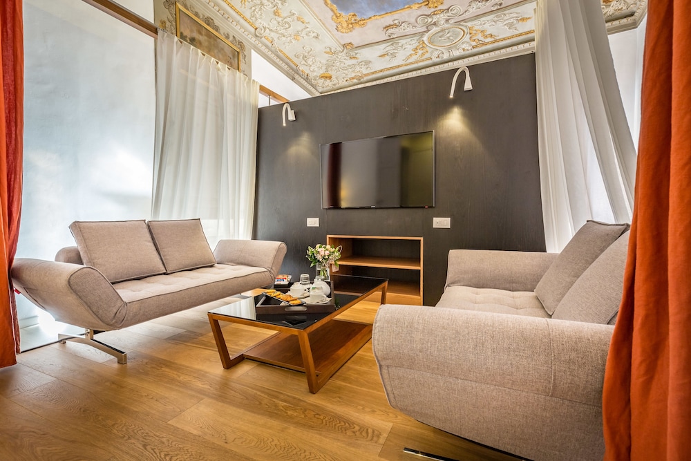 Hotel la Scaletta 50/69