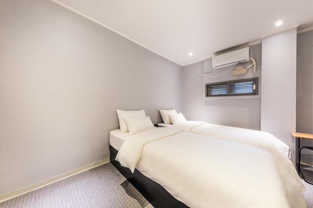 Hotel Noble Yongsan 6/16