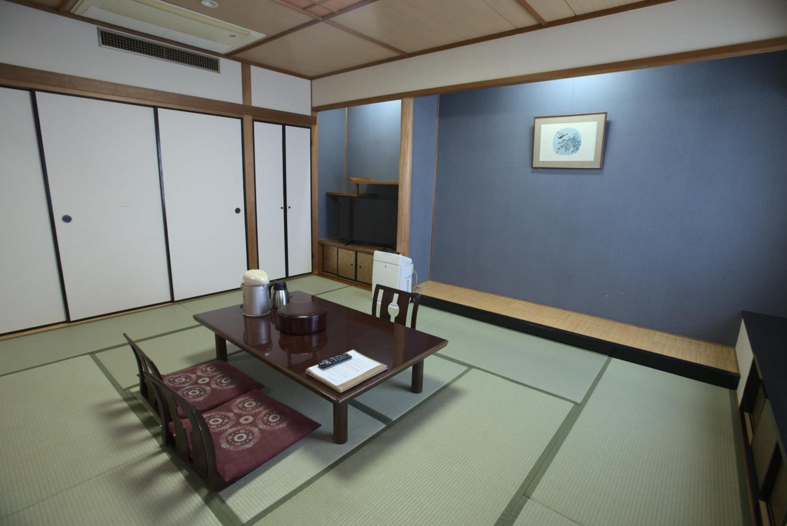 Japanese, Tatami, Port Side, South Wing