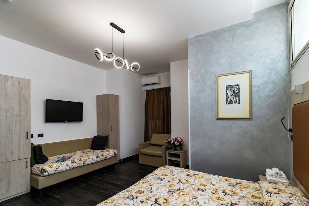 BORGO PIO SUITES INN 50/70