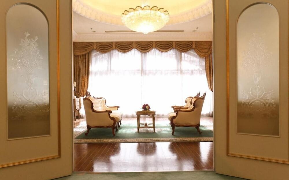 Koyo Grand Hotel 56/65