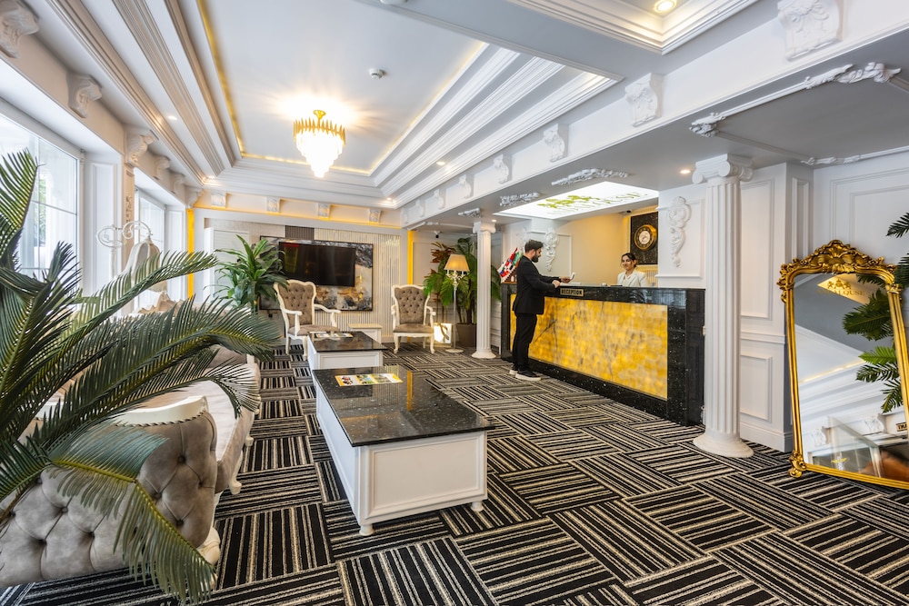 Andalouse Otel 8/49