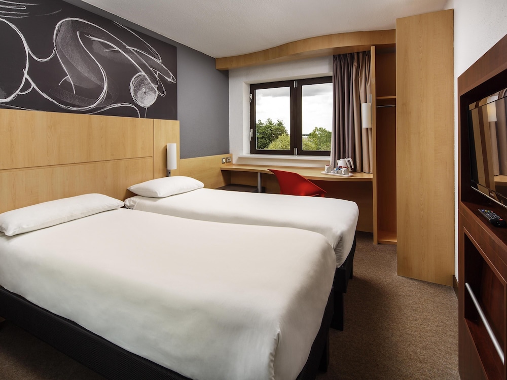 IBIS SOUTHAMPTON CENTRE 8/61