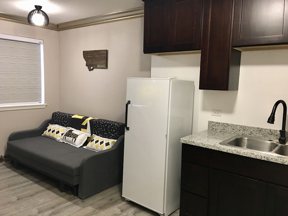 Lake View Suites Yellowstone 20/39