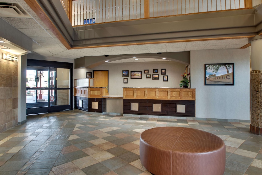 Drury Inn and Suites Albuquerque North 5/50