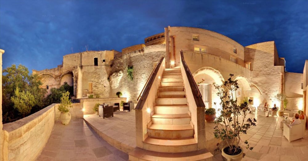 Caveoso Hotel 36/59