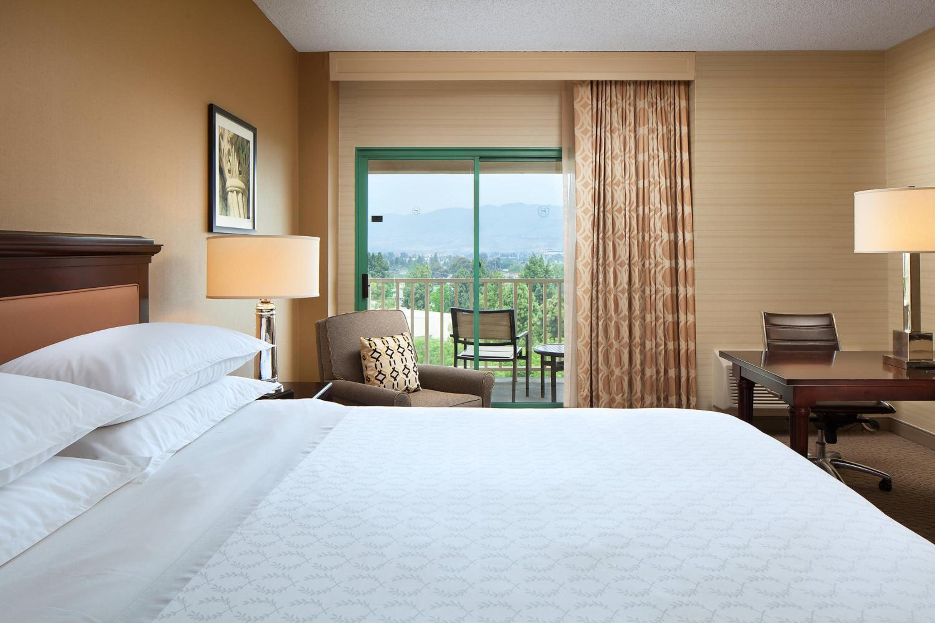 Room at Sheraton San Jose Hotel, MILPITAS - CA