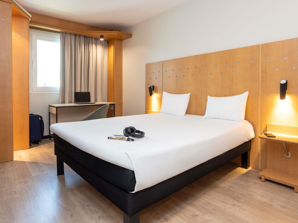 ibis Madrid Alcala de Henares La Garena 13/50