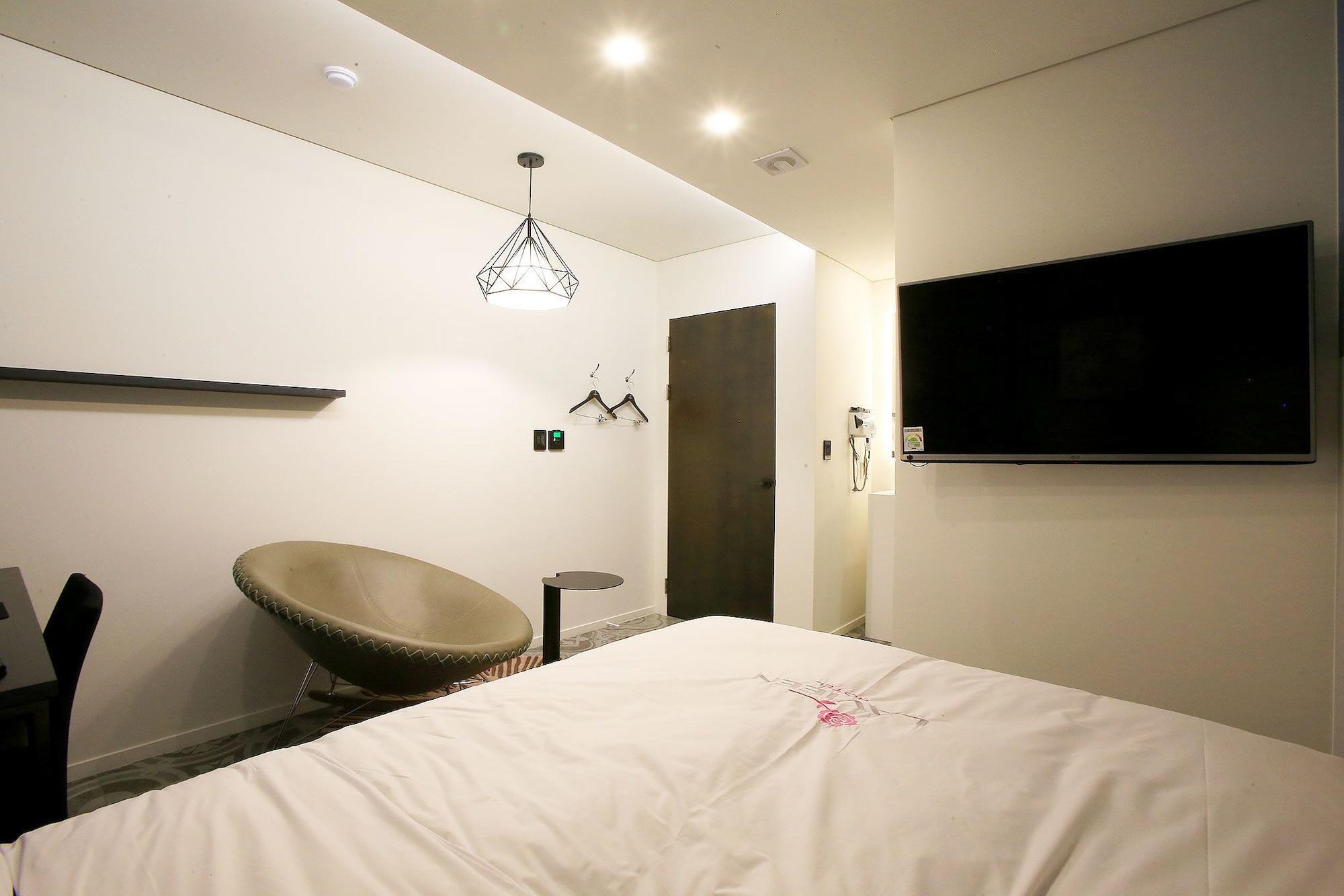 Hotel Lavieen 11/100