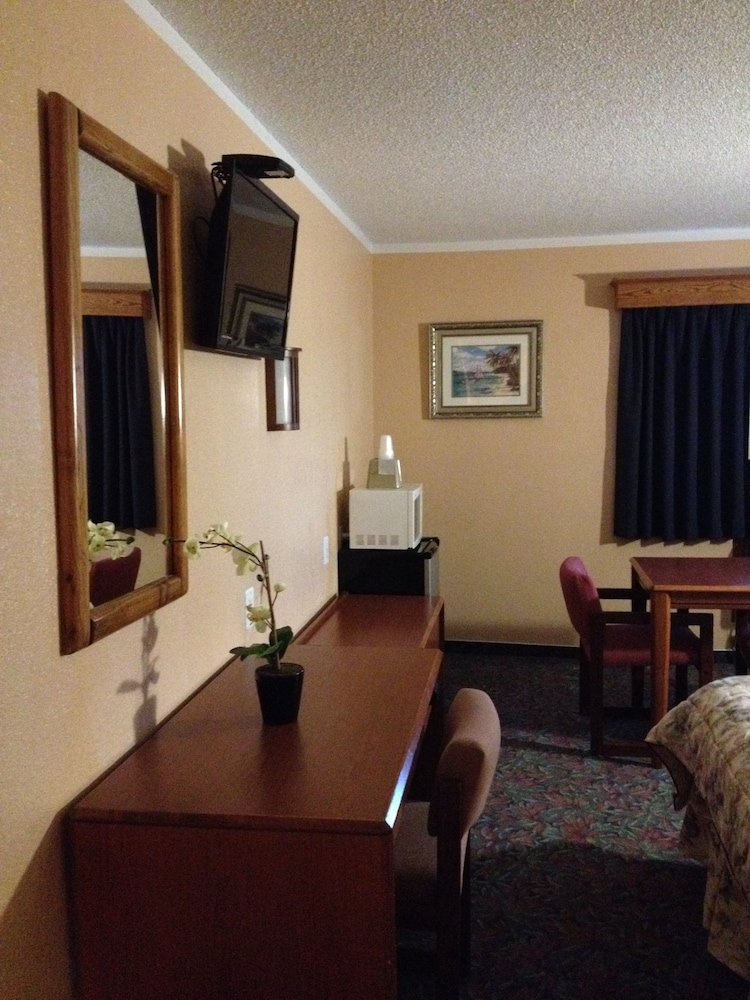Red River Inn 51/74
