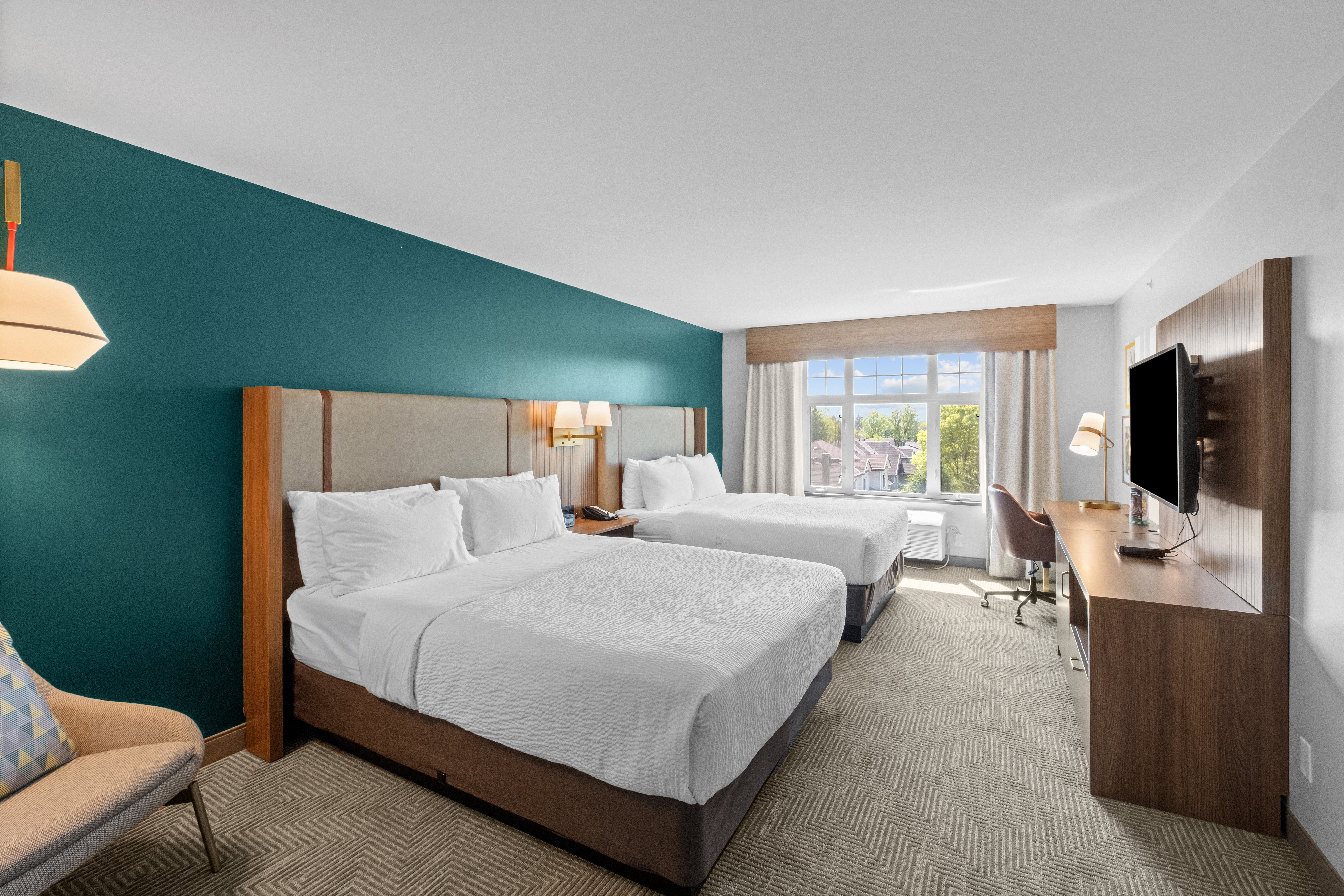Holiday Inn Hotel Suites Surrey East Cloverdale 11/75