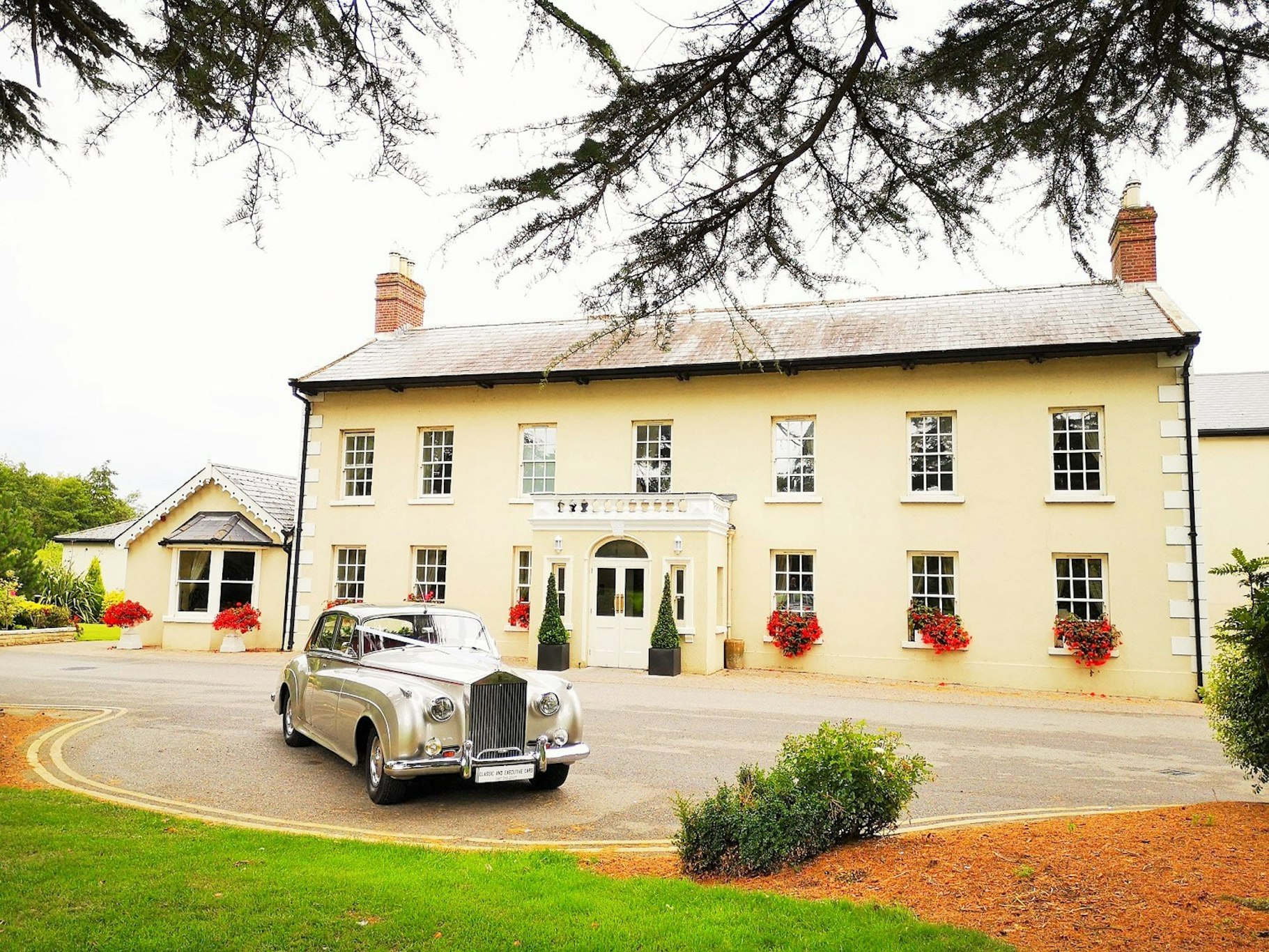 Roganstown Hotel Country Club 40/42