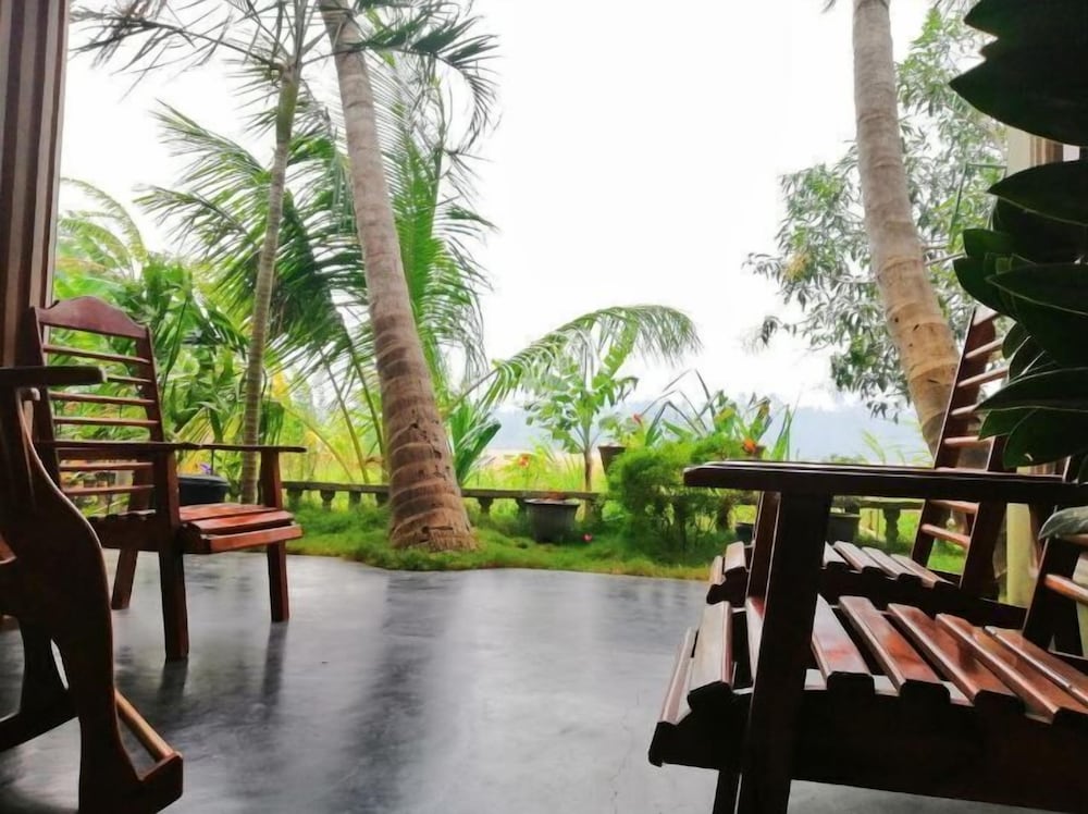 Viveka Inn Guest 27/43