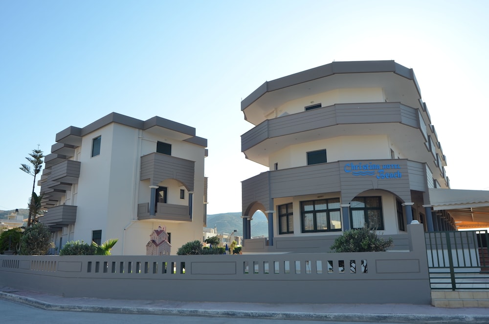 CHRISTINA BEACH HOTEL 2/65