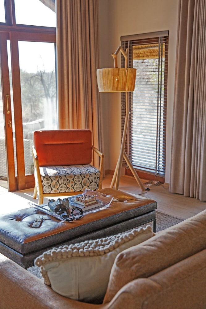 Nkala Safari Lodge 14/43