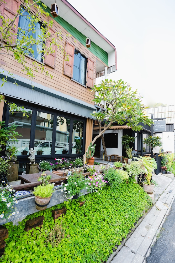 Sabuy Chiangmai Bed & Breakfast 69/73
