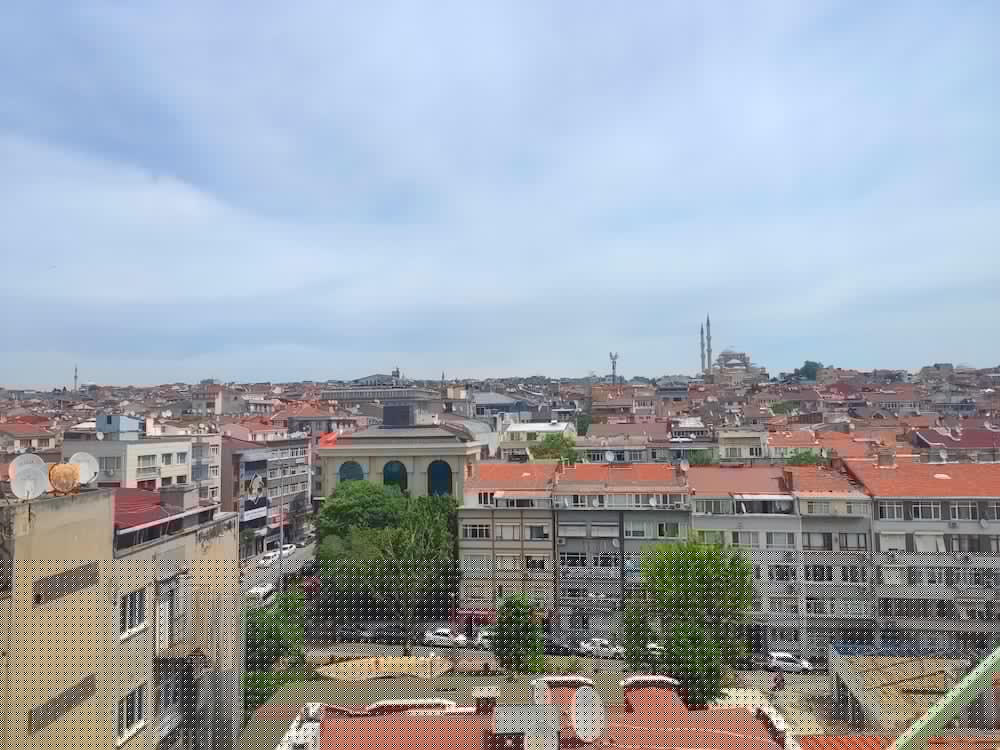 Sah Hotel 30/58