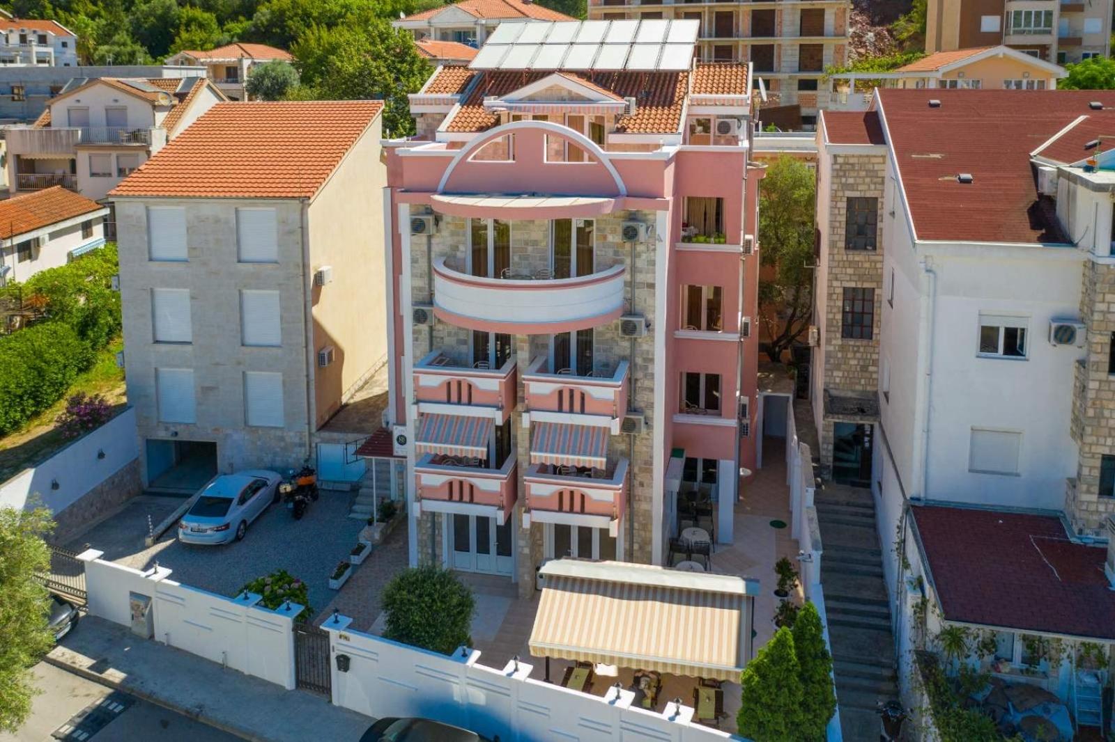 Garni Hotel Koral 3/50