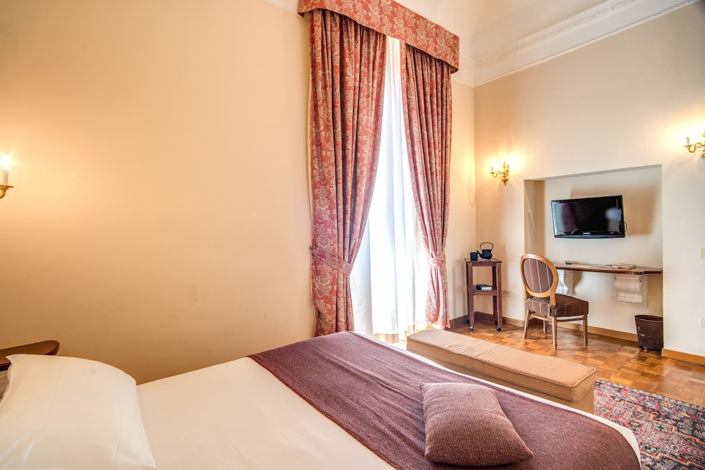 Hotel City Palazzo Dei Cardinali 21/80