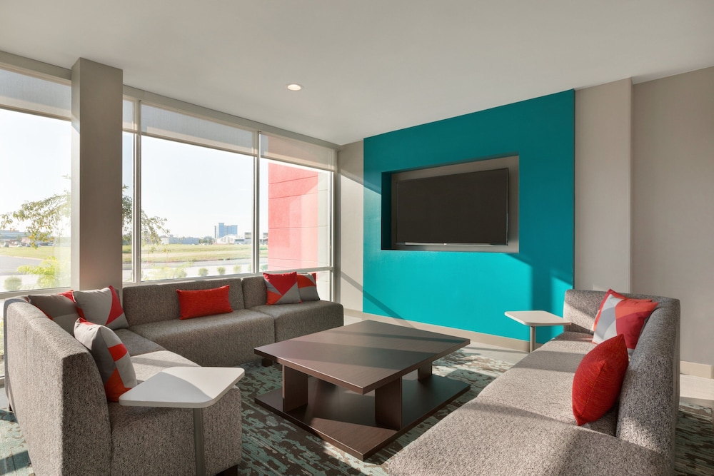 Avid Hotels Nashville South Smyrna 16/47