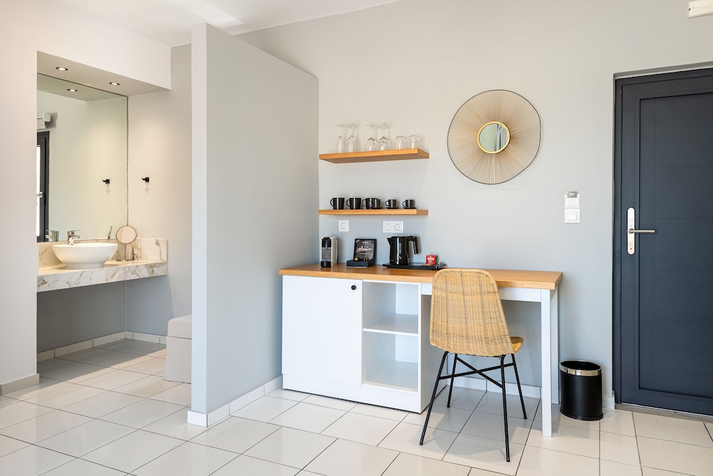 Minois Boutique Hotel - Adults Only 10/50