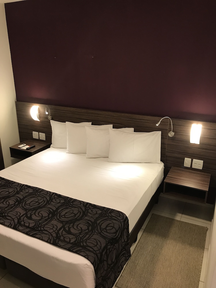 Nobile Inn Dutra Rio de Janeiro 10/26