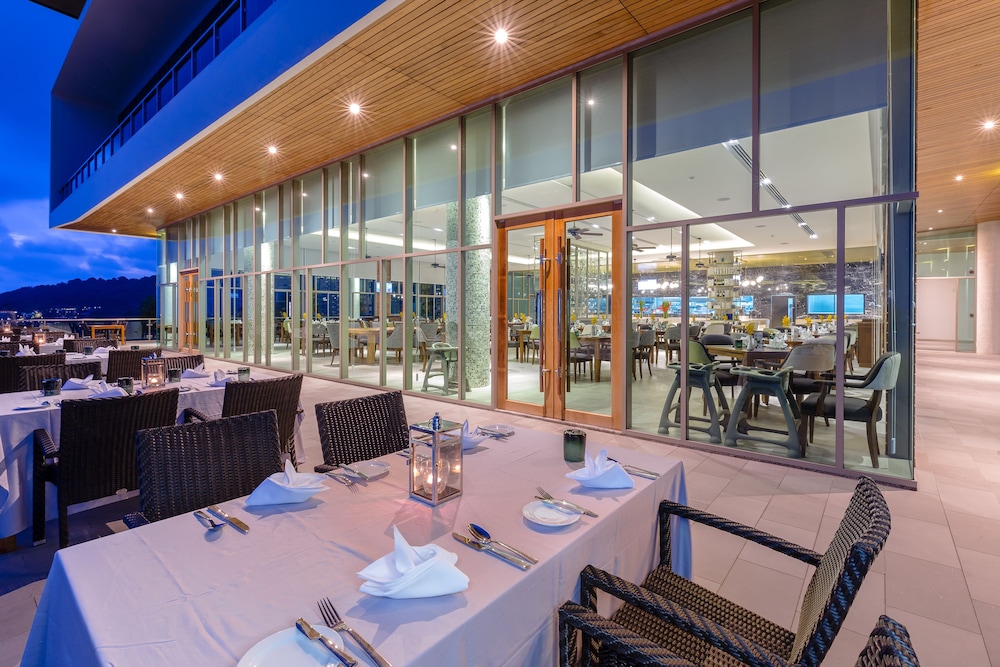 Wyndham Grand Phuket Kalim Bay 63/74