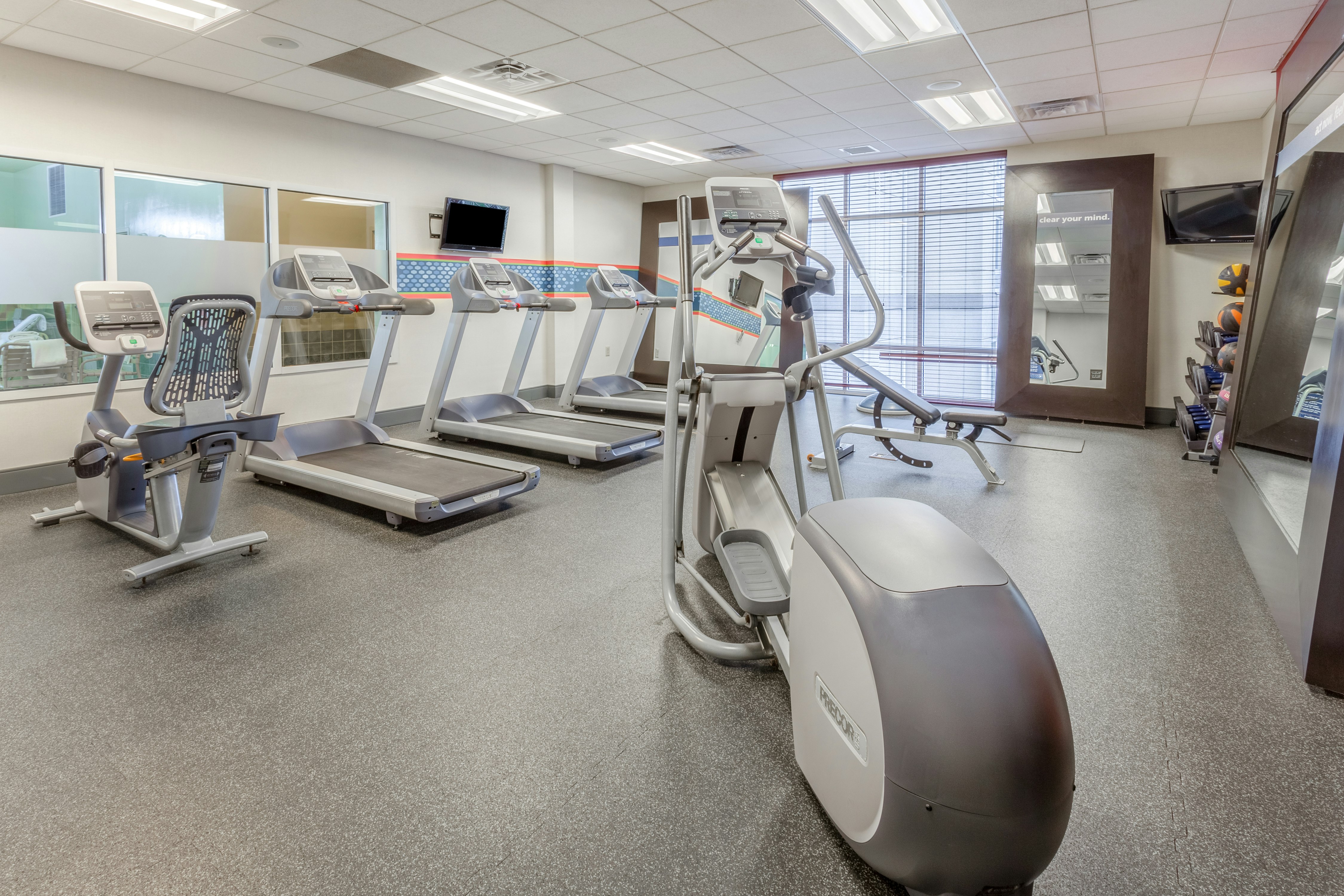Hampton Inn Baltimore Owings Mills 20/36