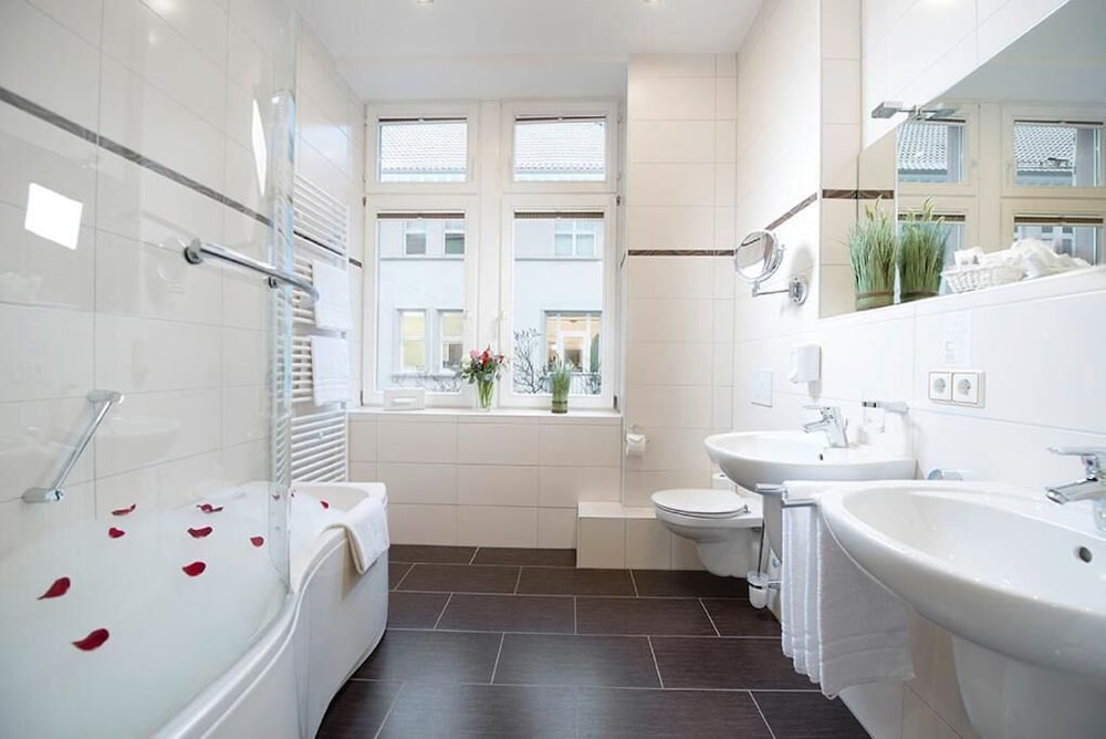 Hotel Schweizer-Hof Baden Baden 24/26