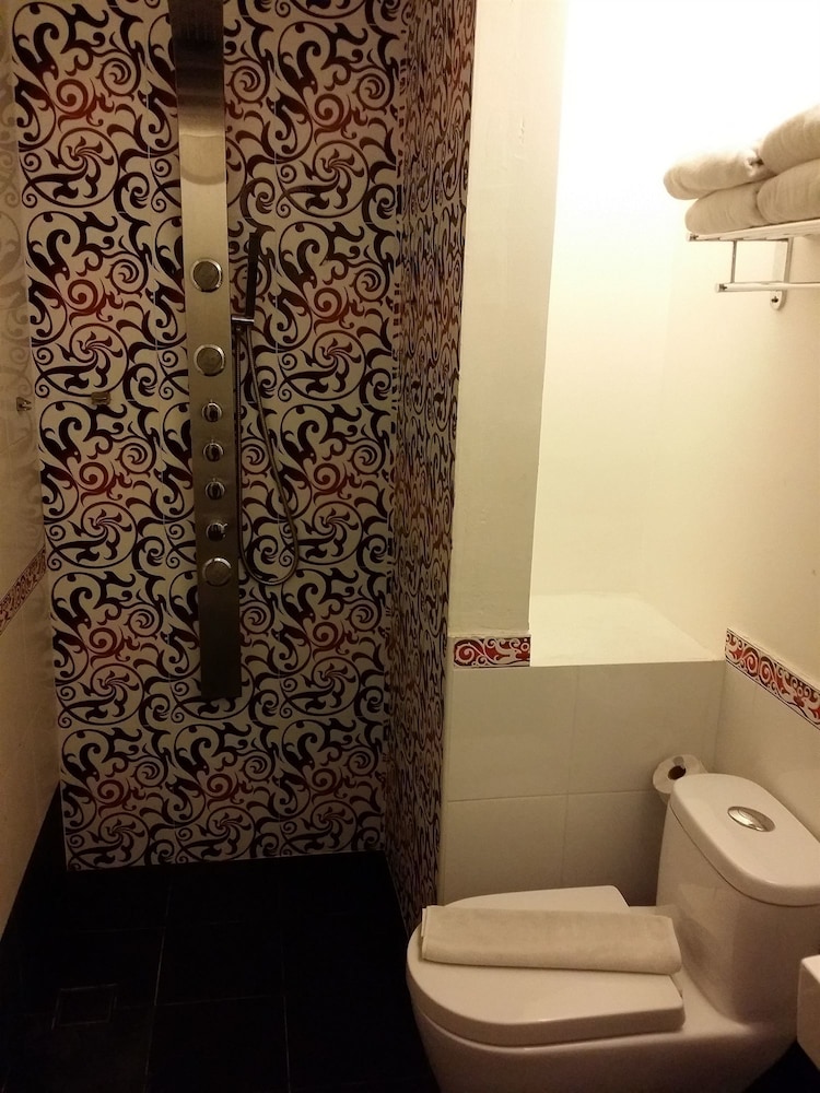 Arenaa Deluxe Hotel Melaka 10/61