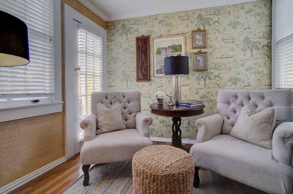 Forsyth Park Inn 19/50