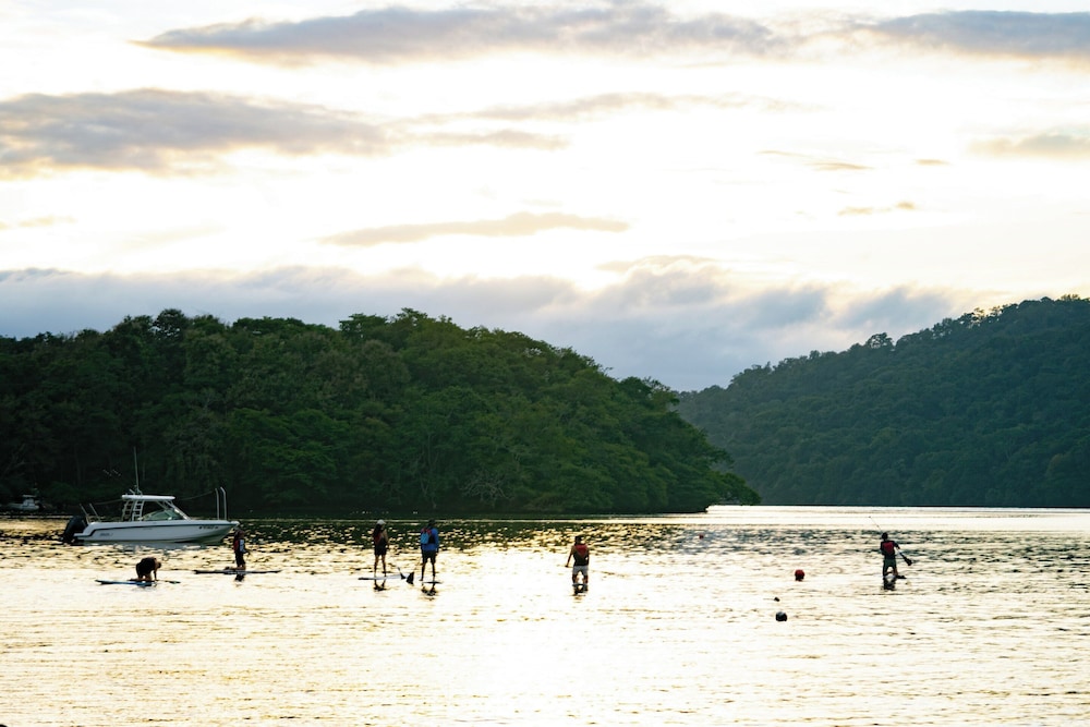 Isla Chiquita Glamping Hotel 47/50