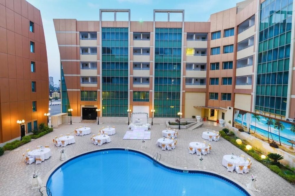 Tolip El Galaa Cairo Hotel 8/64