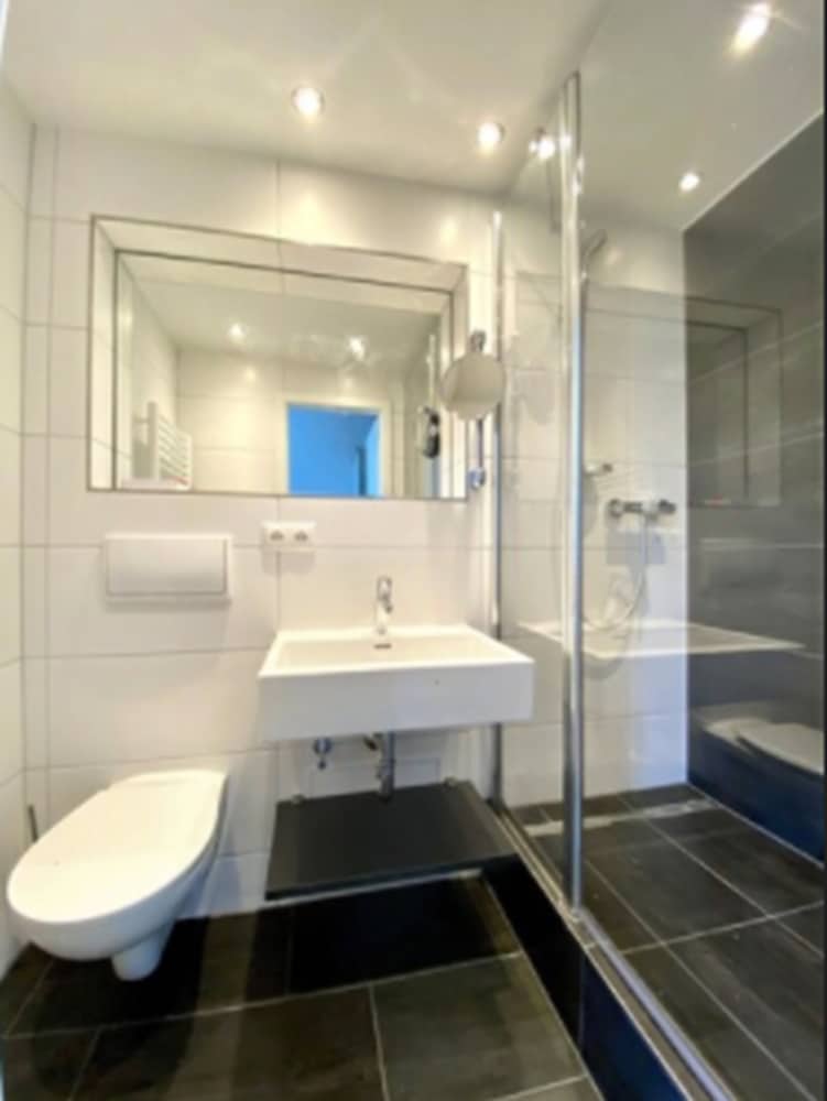 Hotel and Tafernwirtschaft zum Fischer 16/16