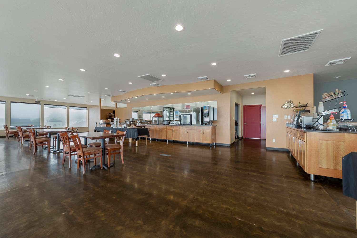Best Western Plus Northwoods Inn 67/80