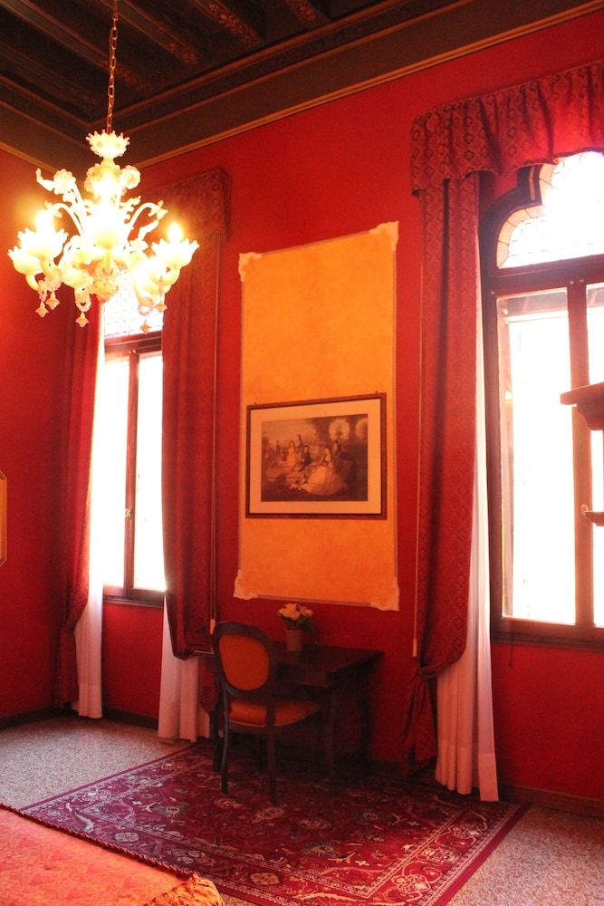 Al Palazzo Lion Morosini 14/27