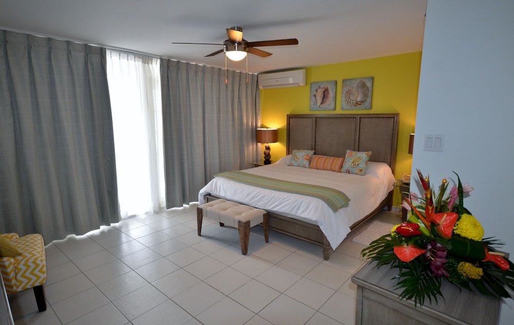 Atrium Beach Resort And Spa St Maarten A Ramada By Wyndham 10/64