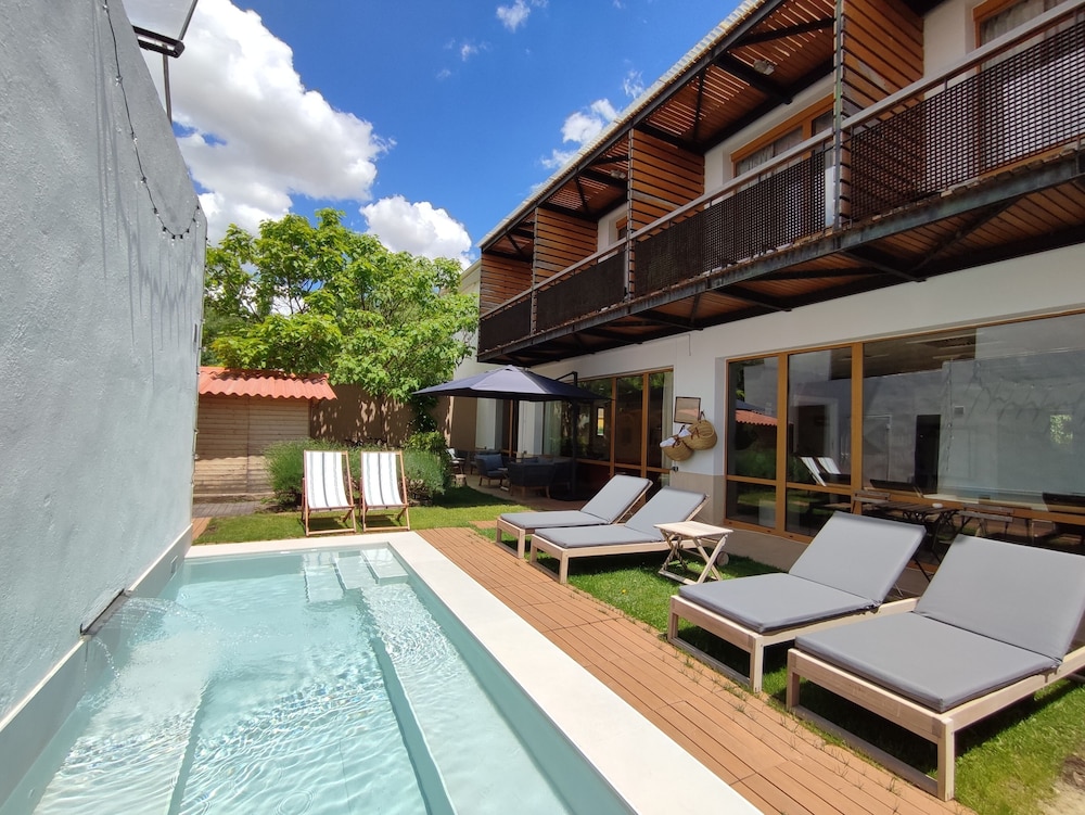 Hotel Dona Mayor 30/34