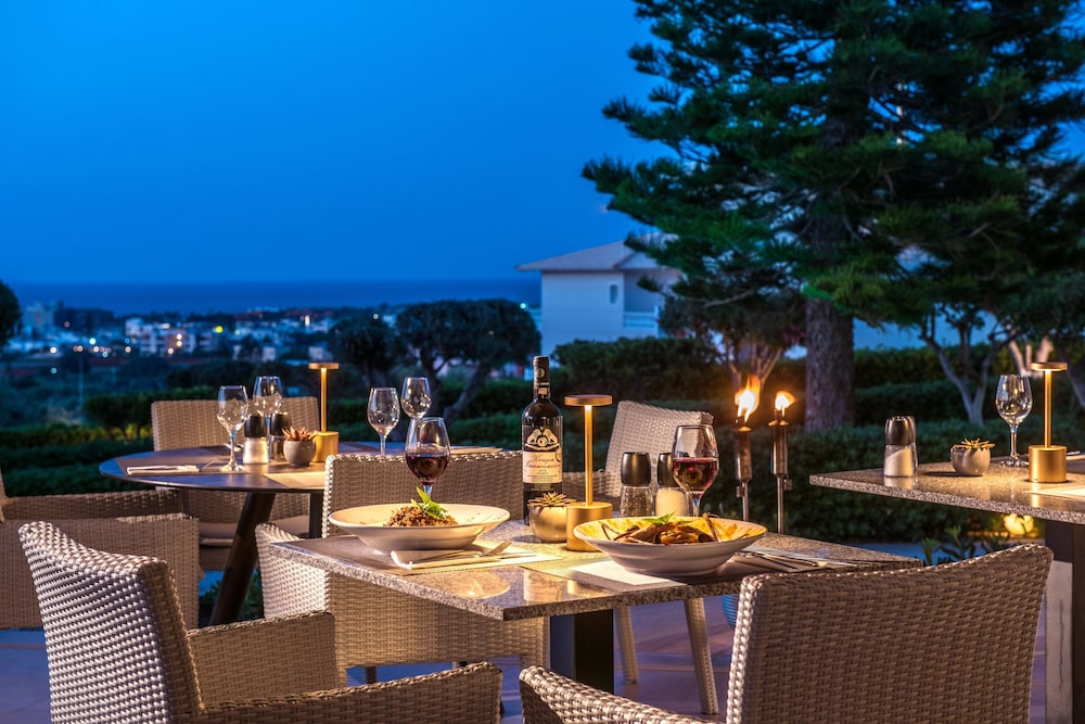 Matheo Hotel Villas & Suites 37/49