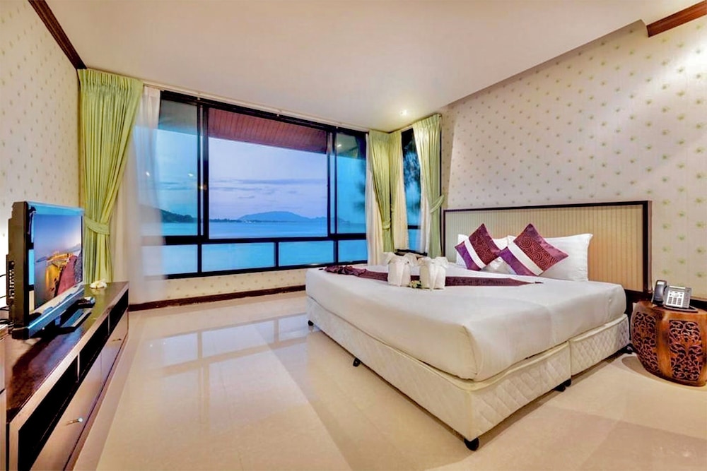 Racha Kiri Resort and Spa 18/63