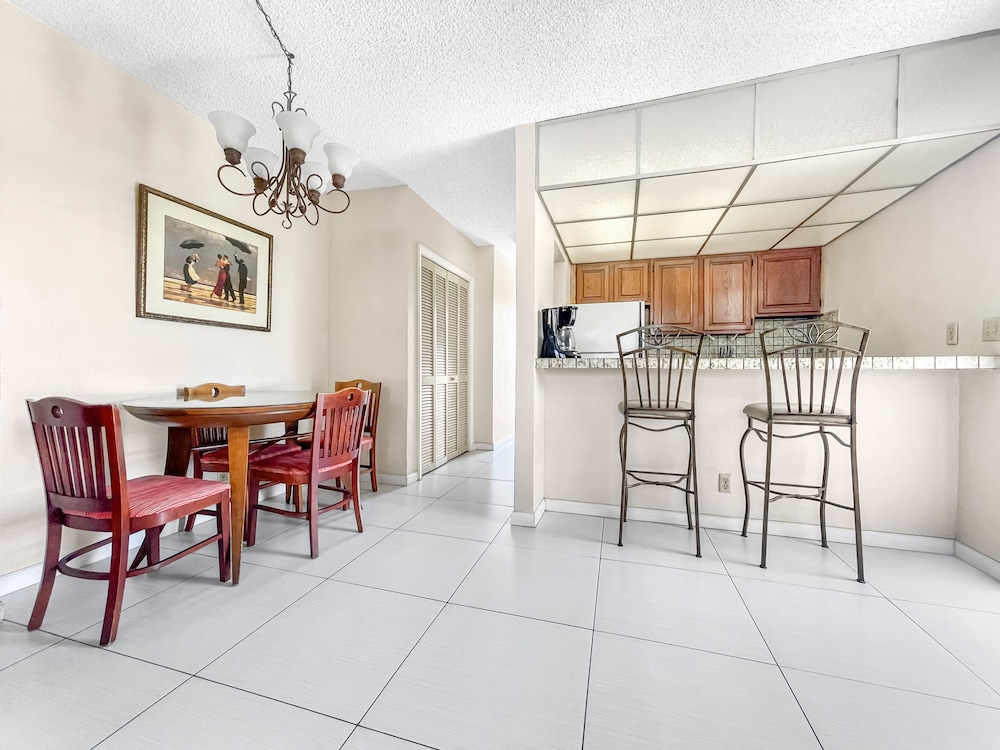 Neptune Oceanfront Rentals 31/49