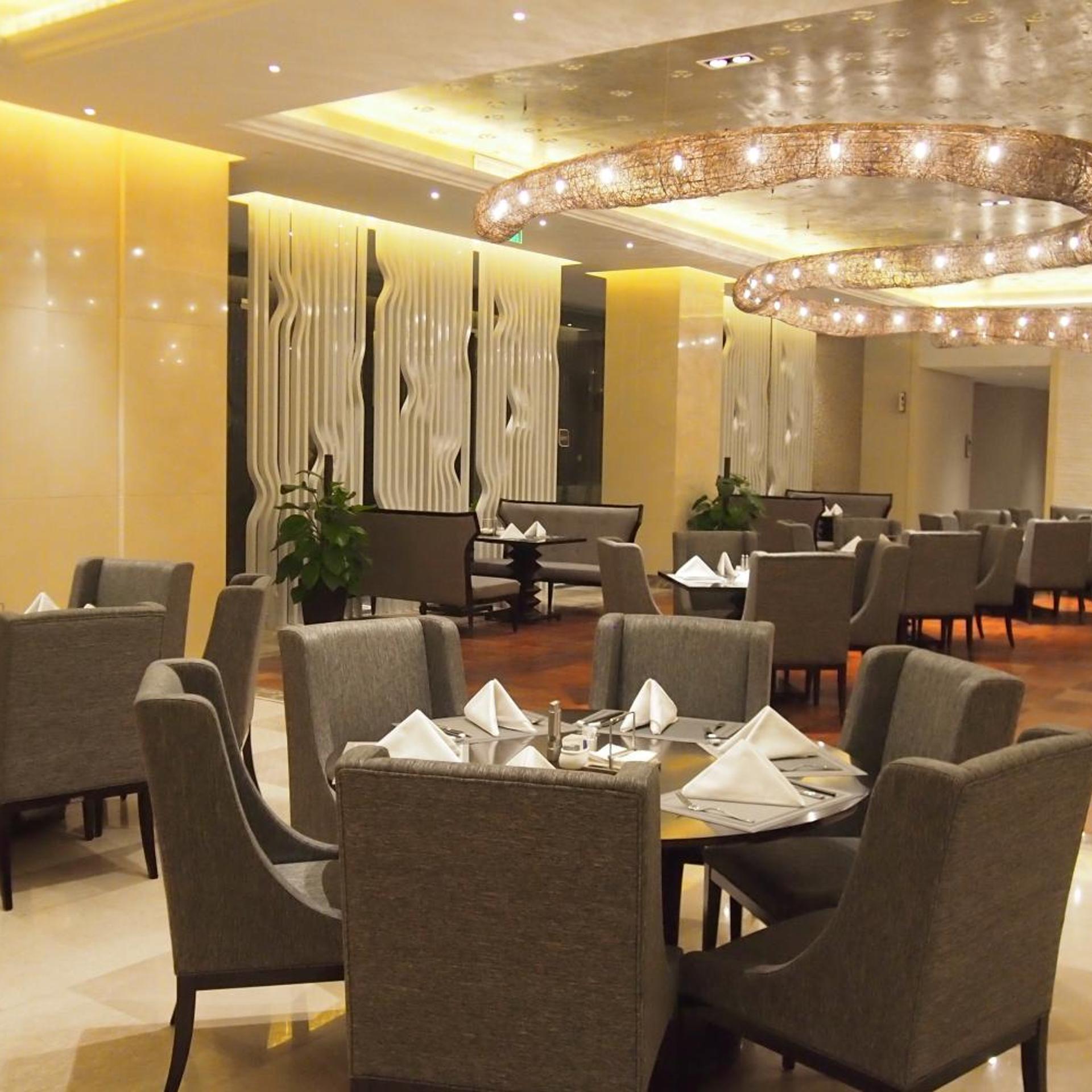 Firth Jinling Grand Hotel 60/75