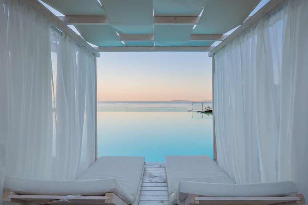 Golden Mare Resort 8/23