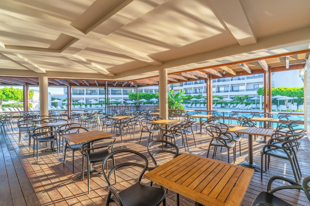 Sol By Melia Cosmopolitan Rhodes 59/74