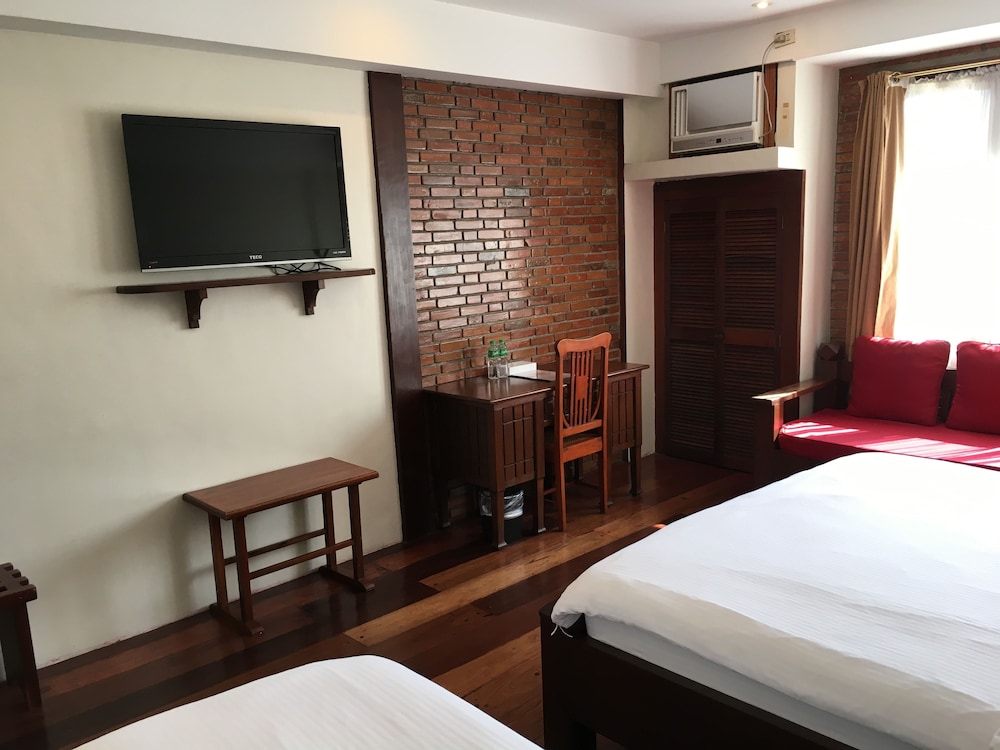 Mango Valley Hotel 1 18/67